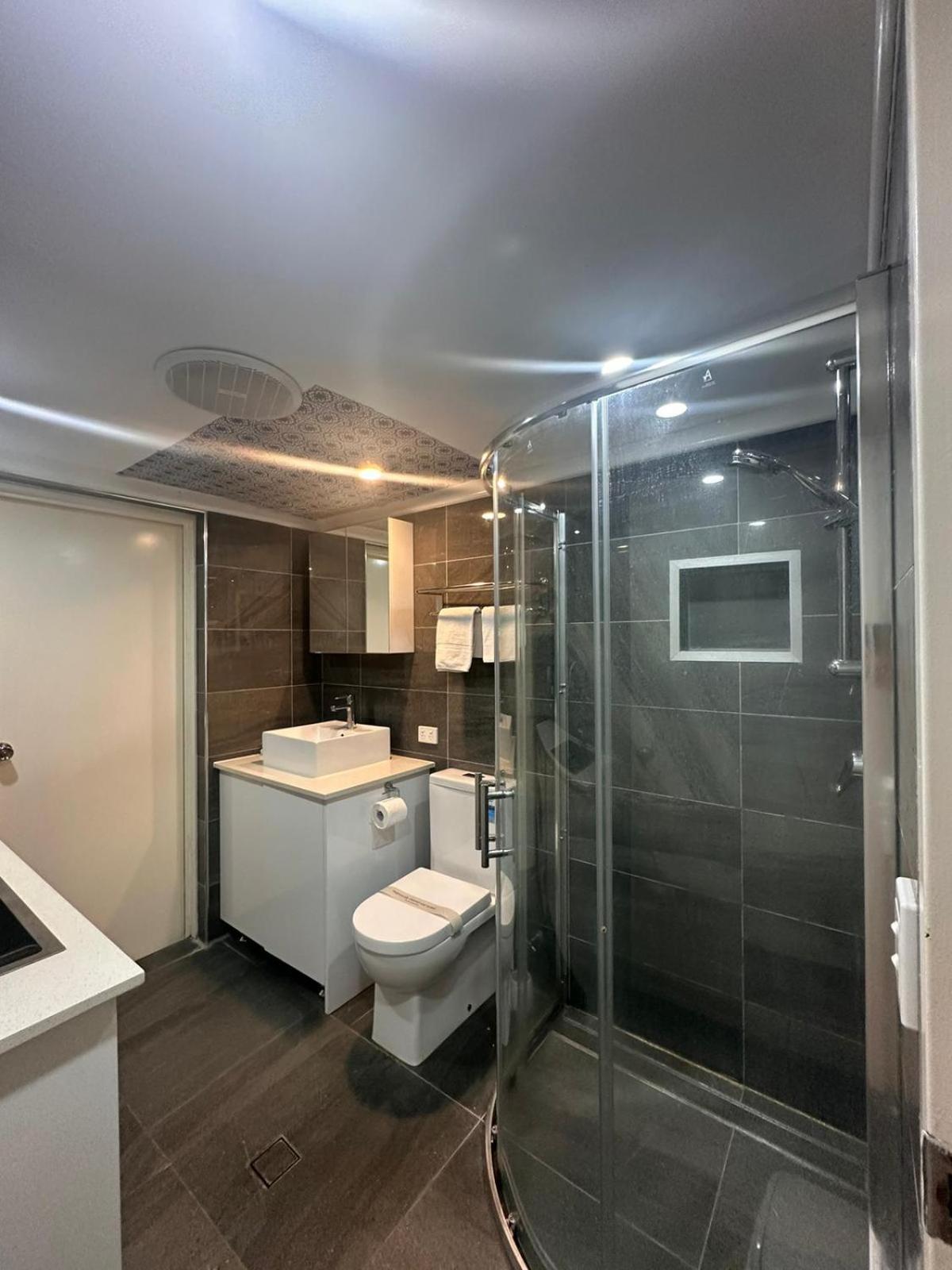 Surfers Tradewinds Hotel Gold Coast