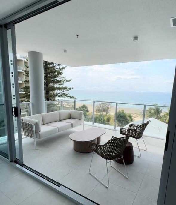In Palm Apartment Gold Coast
