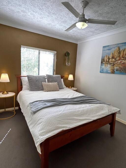 Stylish Beachside 1br *