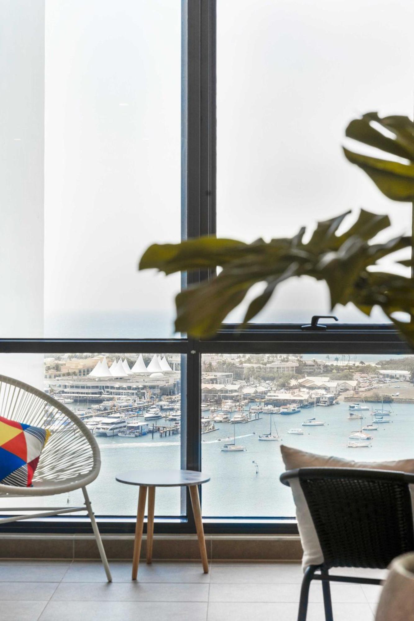 Apartment Breathtaking Ocean View In Southport *