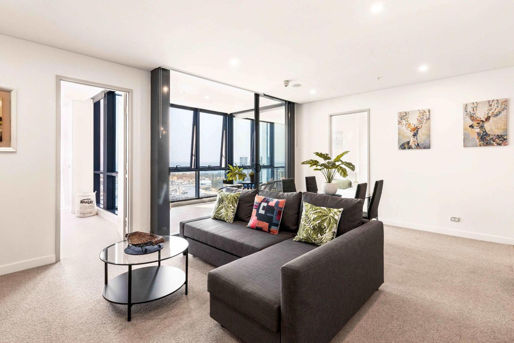 Breathtaking Ocean View In Southport Gold Coast