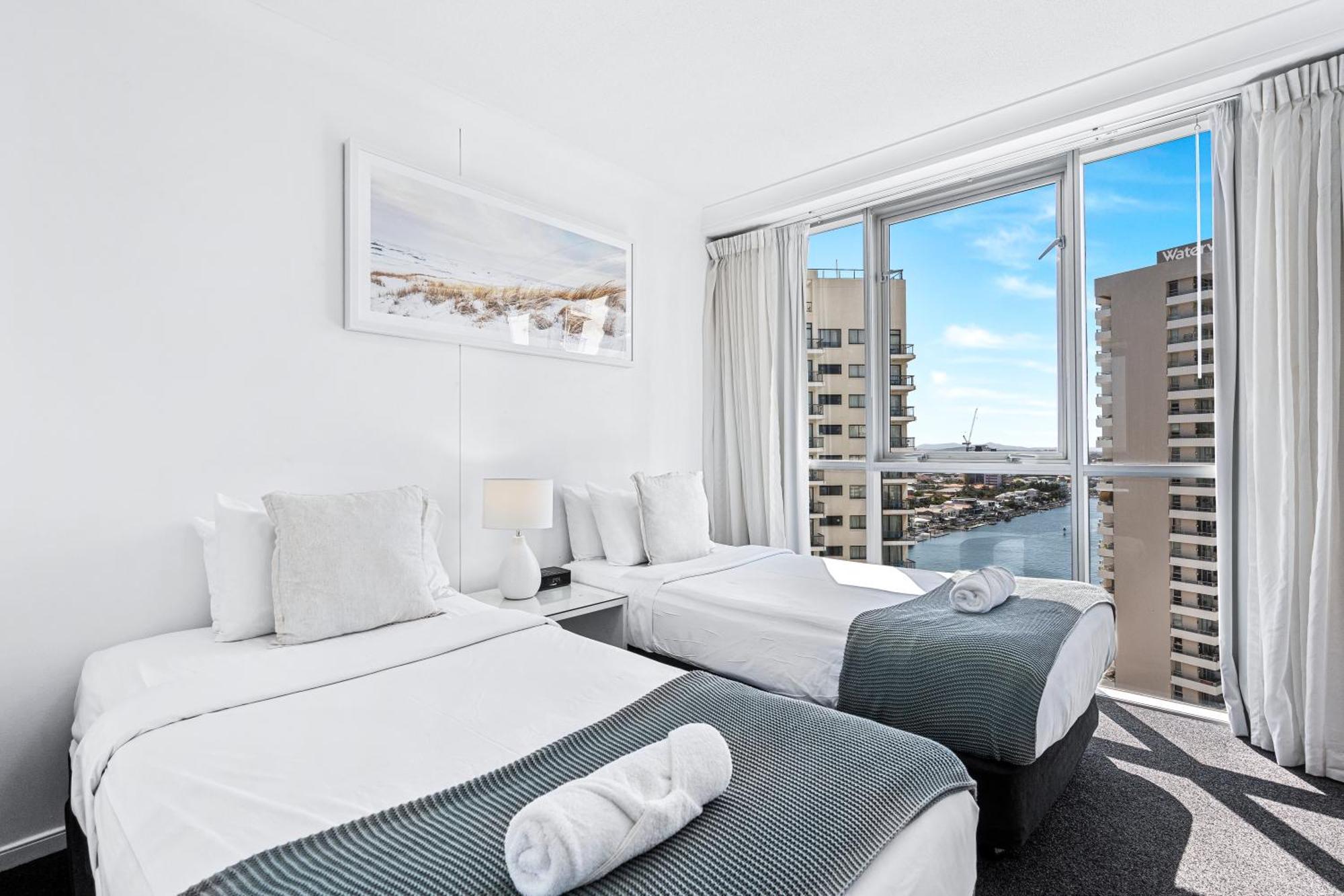 Kids Free In Hinterland View 2 Bedroom 1 Bathroom At Chevron Renaissance- Q Apartment Gold Coast