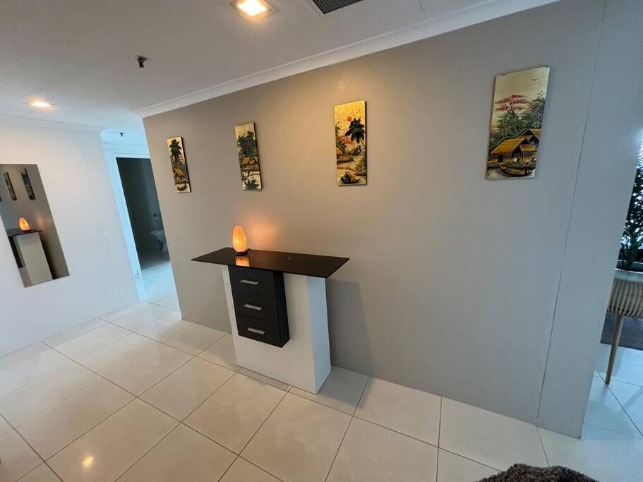 Entire Unit Ocean Views Netflix Apartment *
