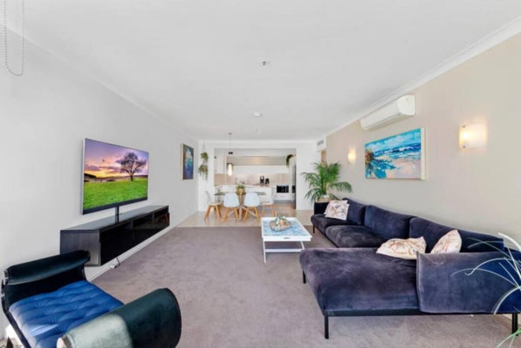 Entire Unit Ocean Views Netflix