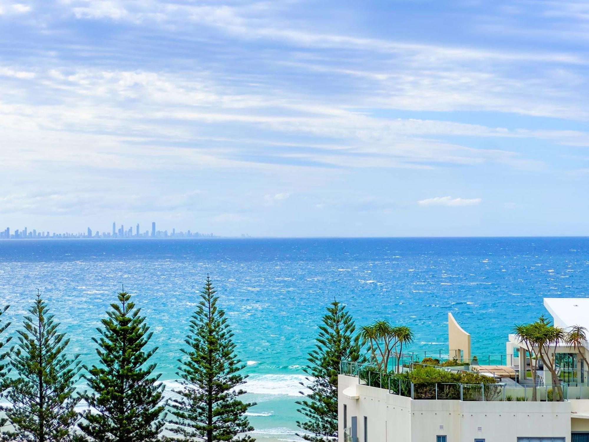 Aparthotel Rainbow Commodore Coolangatta 4*