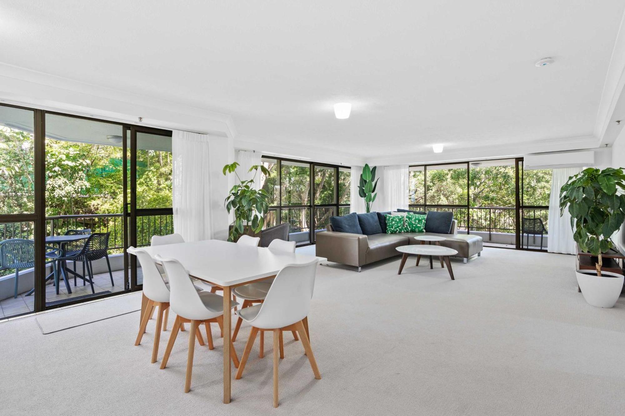 Apartment Tranquil 2 Bedroom On Burleigh Headland *