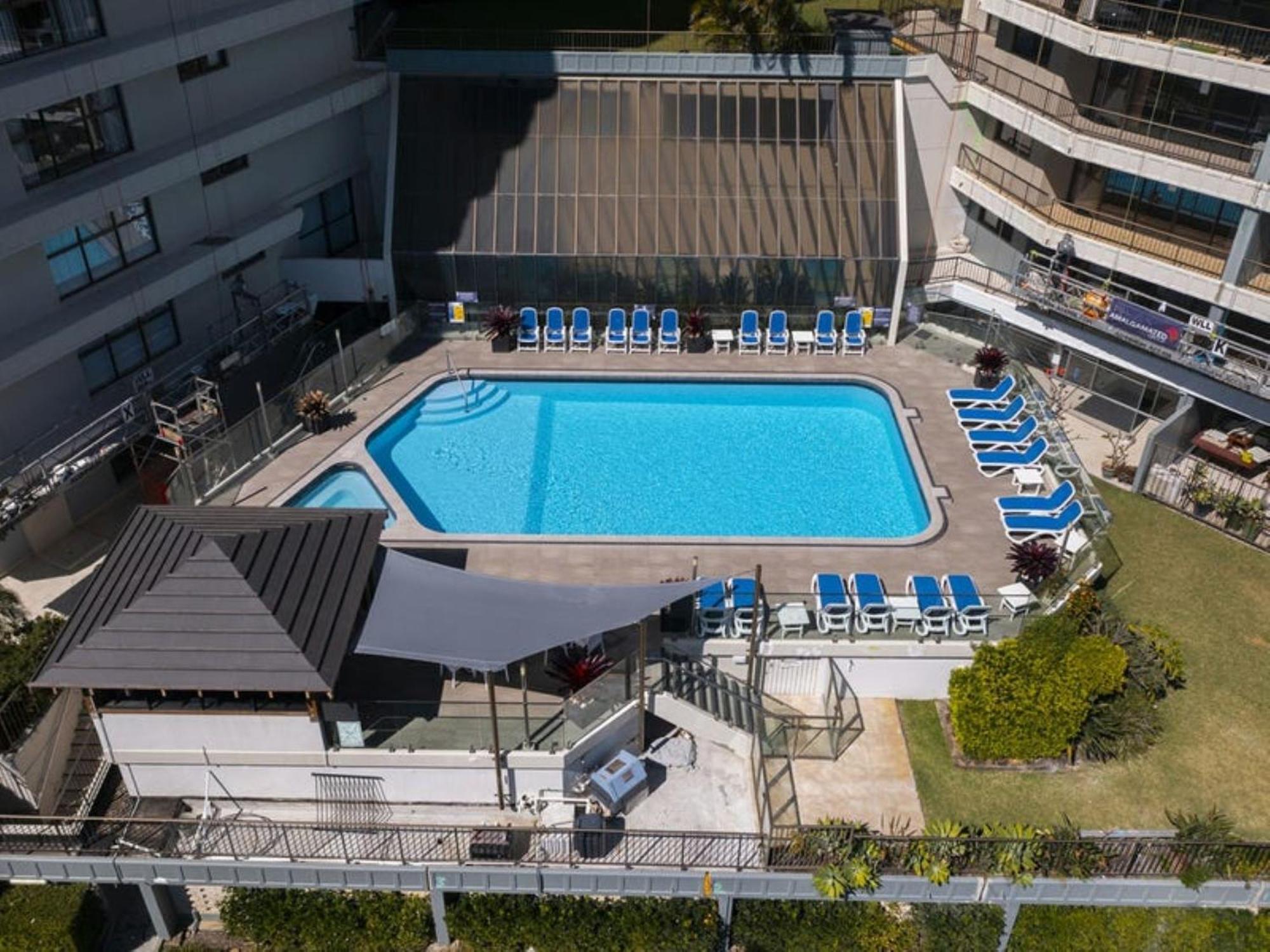 Tranquil 2 Bedroom On Burleigh Headland Gold Coast