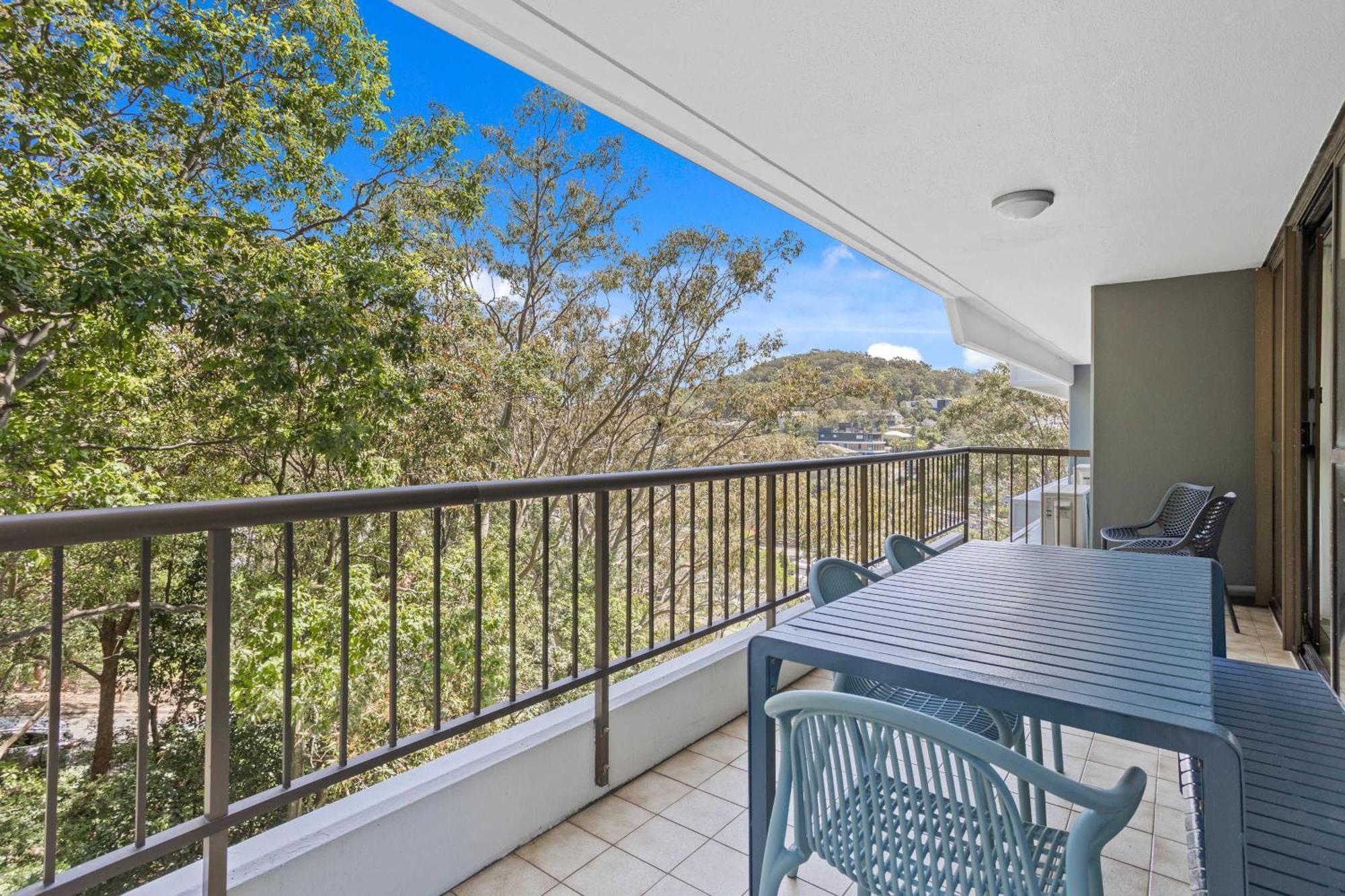 Apartment Tranquil 2 Bedroom On Burleigh Headland *