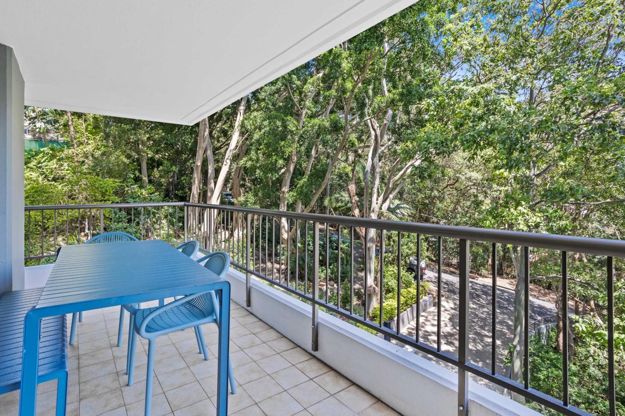 Apartment Tranquil 2 Bedroom On Burleigh Headland