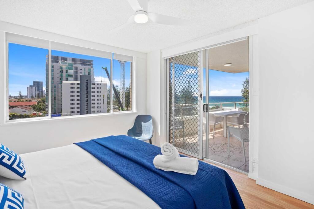 Escape On The Esplanade Apartment