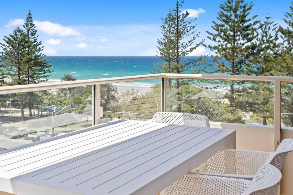 Escape On The Esplanade * Gold Coast