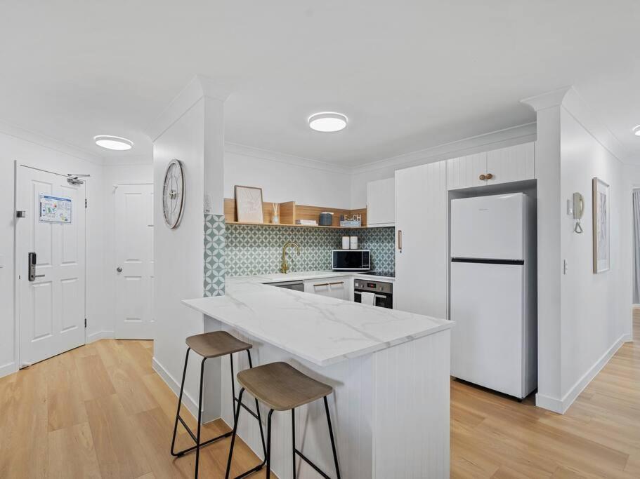 Chic 2br Oasis Turtle Gold Coast
