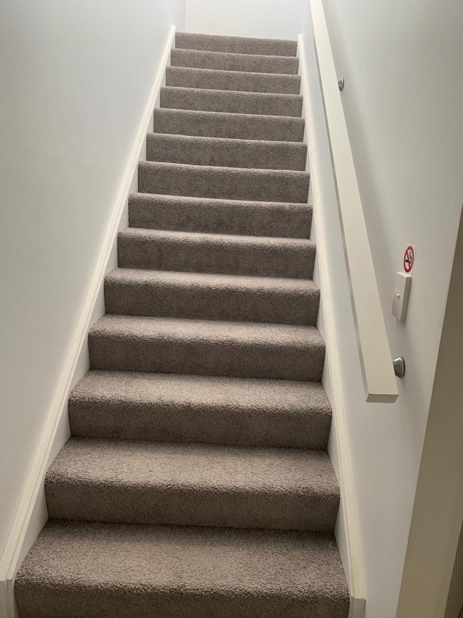 2bd Family Or Couple Upstairs Near Turf Club, Hota In Bundall Casa de hóspedes