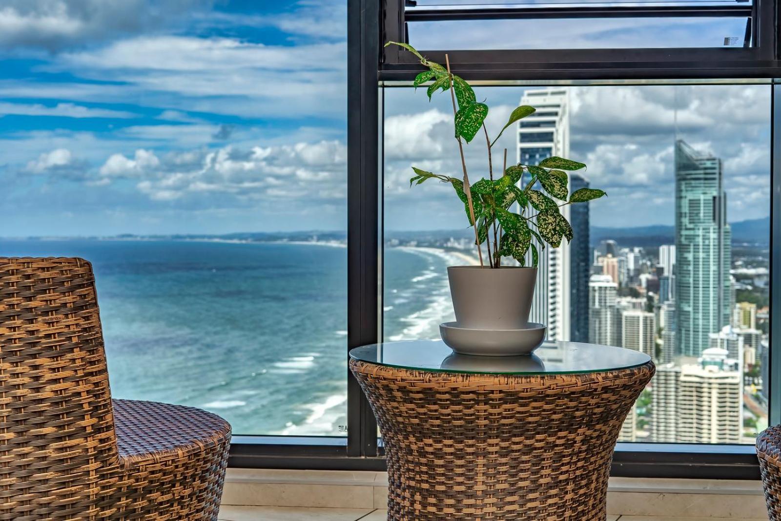 Apartment Stunning Ocean View 2 Bedroom Surfers Paradise