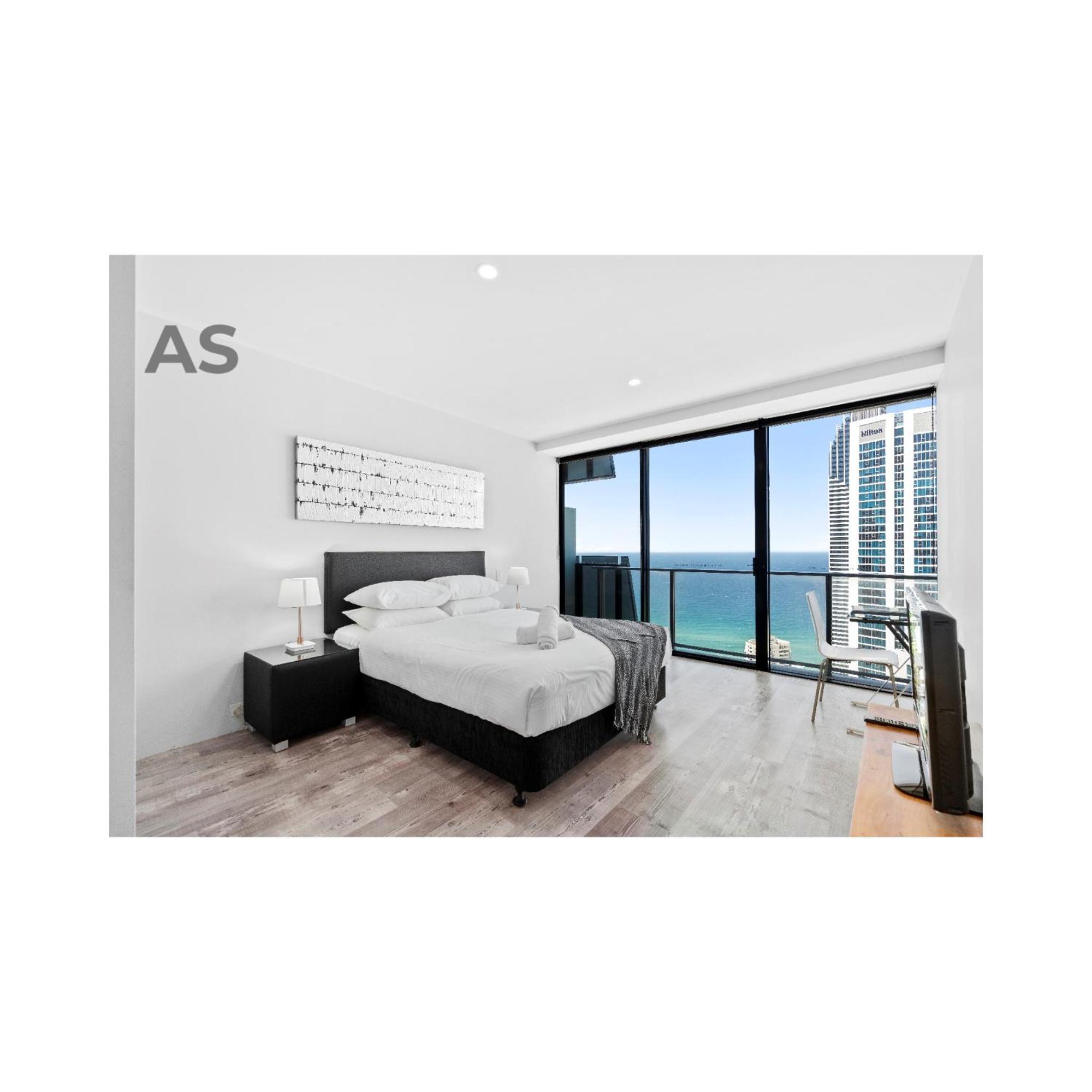 Circle On Cavill - Private - * Gold Coast