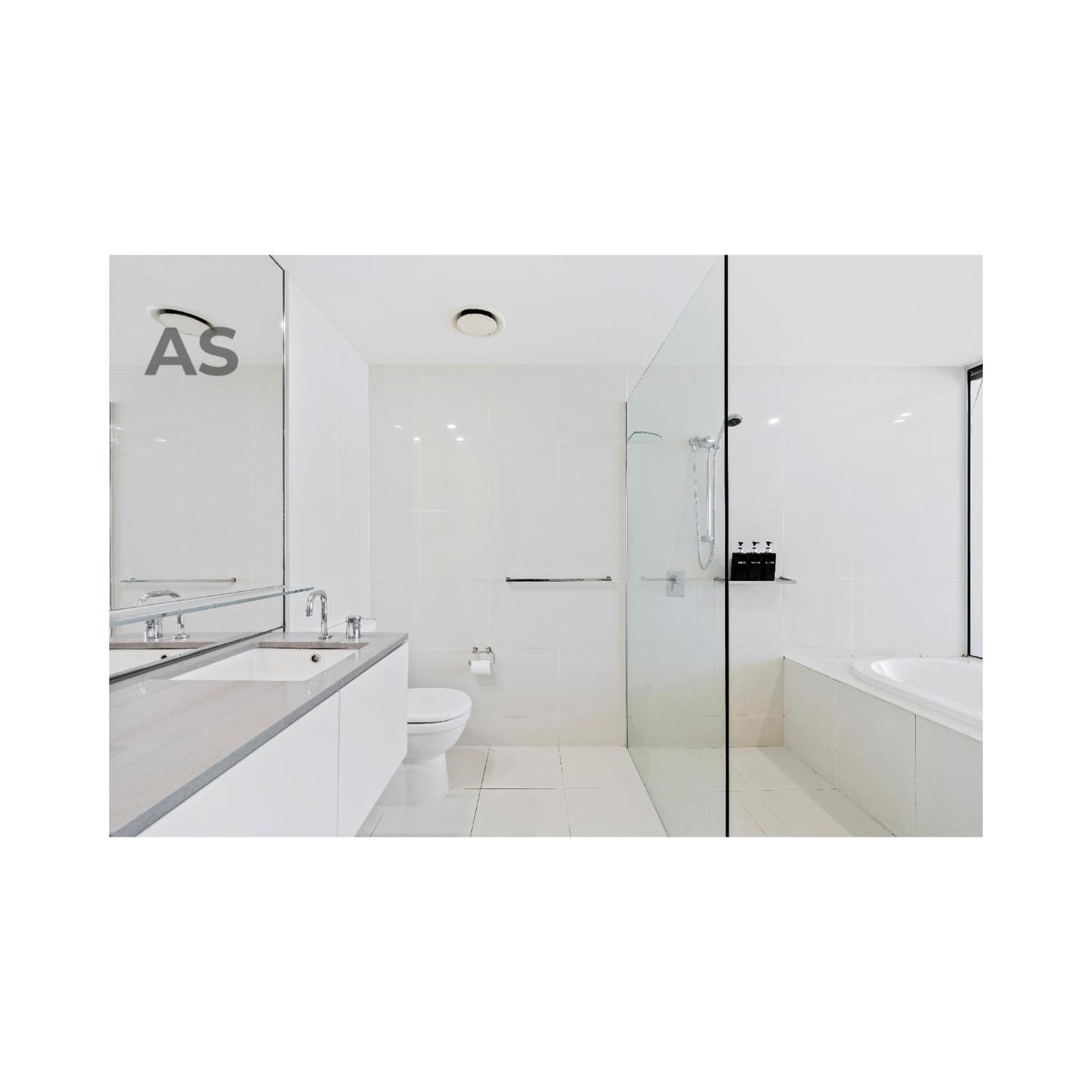 Circle On Cavill - Private - Apartment *