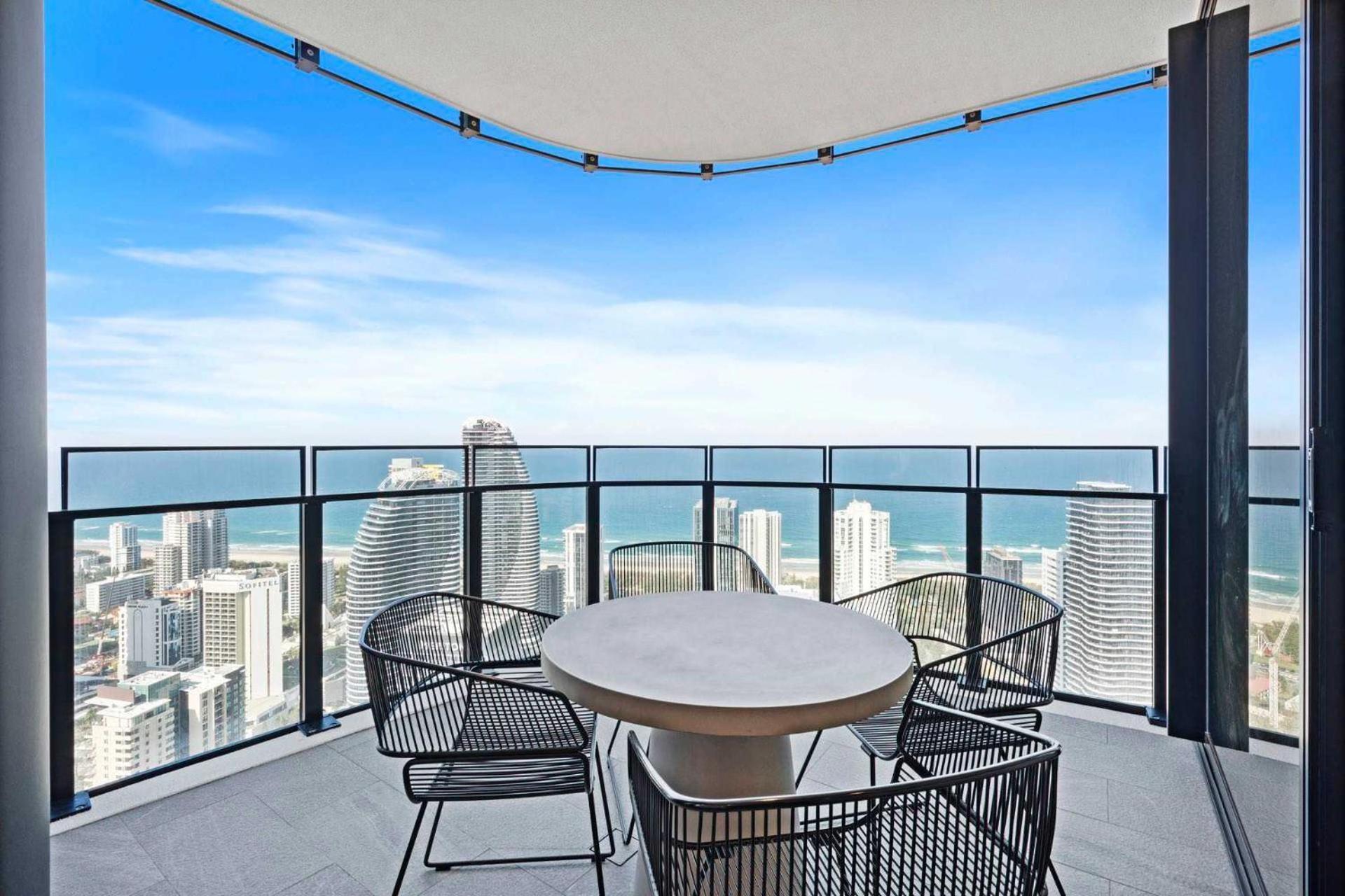 Casino Luxury 3br Ocean Skylineview * Gold Coast