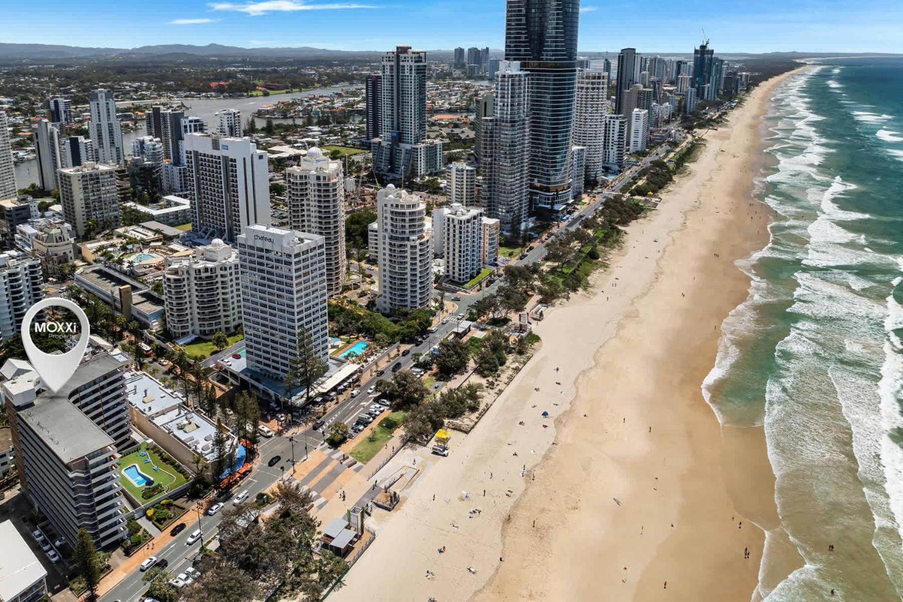 Apartment Surfers Paradise Beachfront Gold Coast