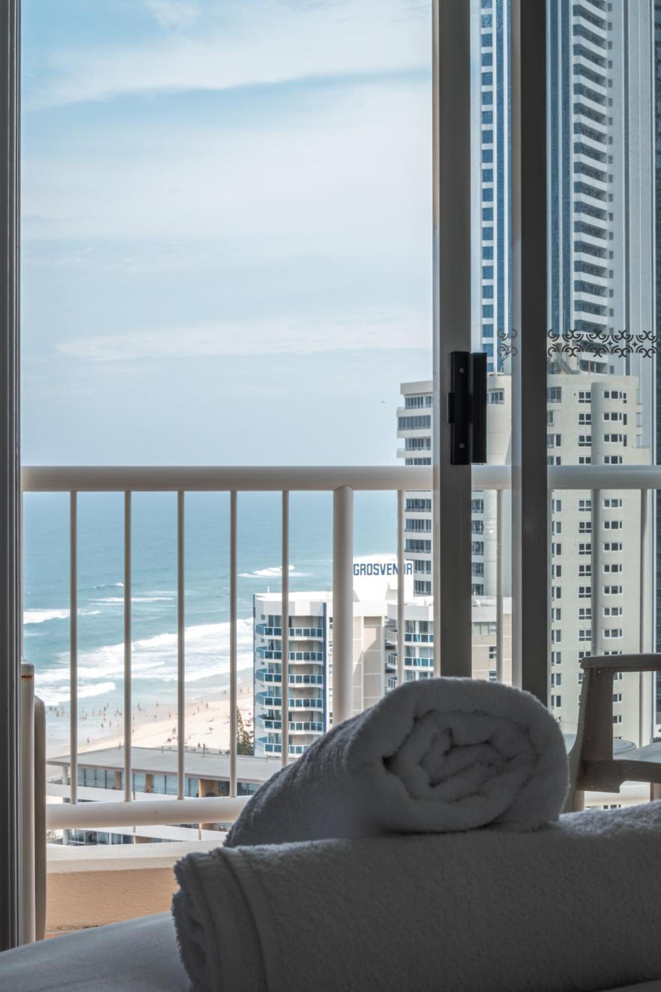 Apartment Moroccan Surfers Paradise Gold Coast