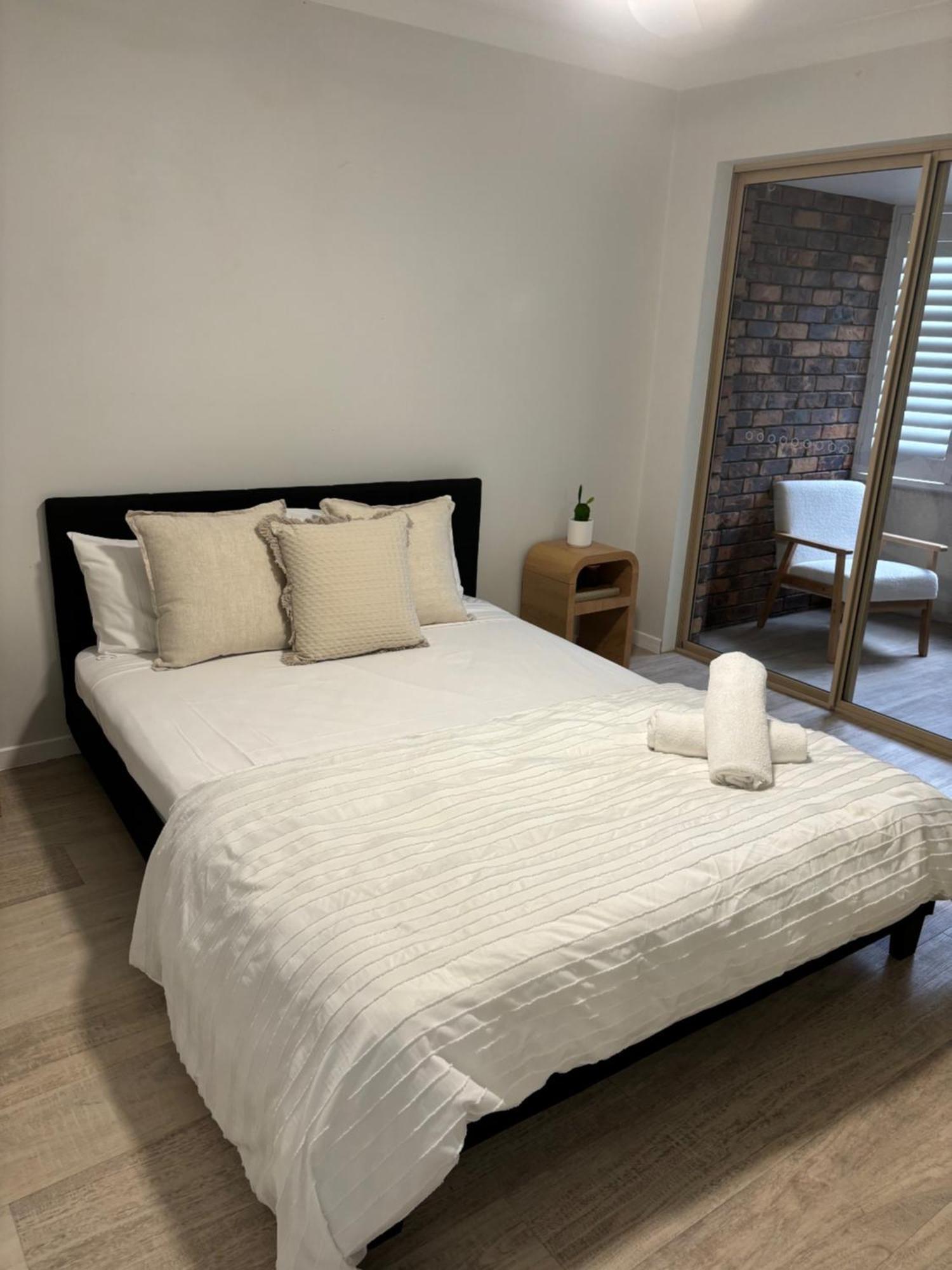 Oceanside Cove Aparthotel