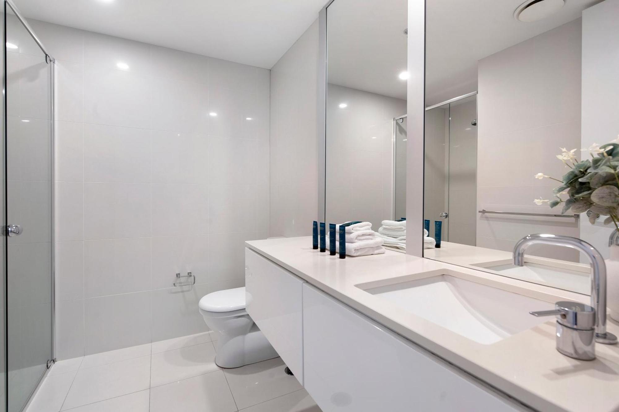 Q Tower At Surfers Paradise - From Level 3 - Private & Self Contained