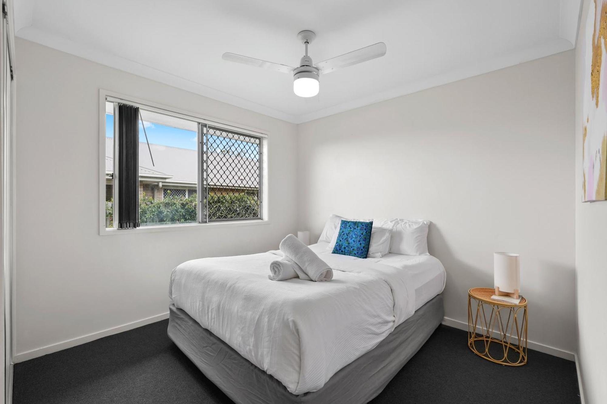 Comfy 5bdr 2bth Gold Coast