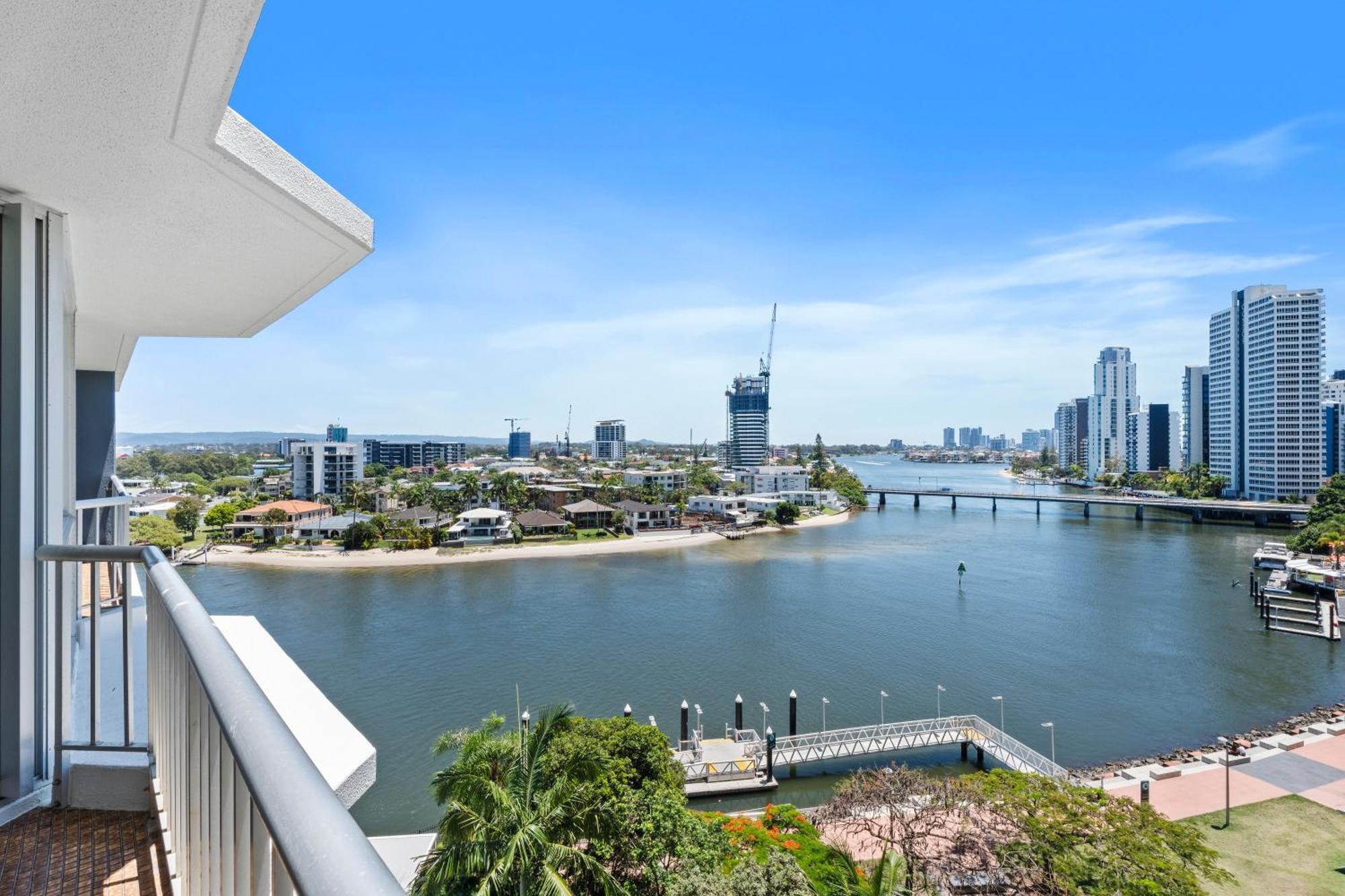 Moorings - Hr Surfers Paradise *