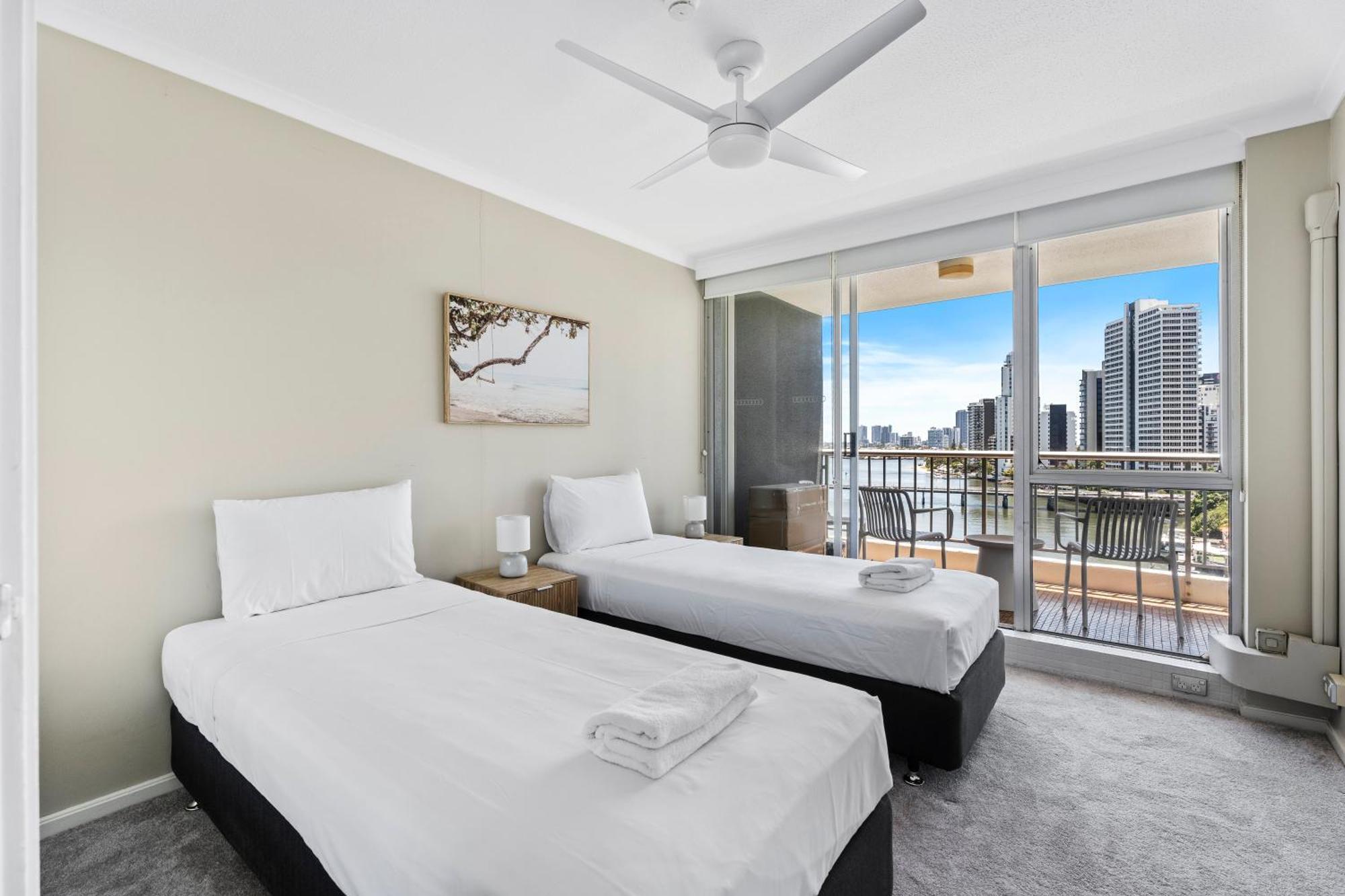 Moorings - Hr Surfers Paradise Apartment