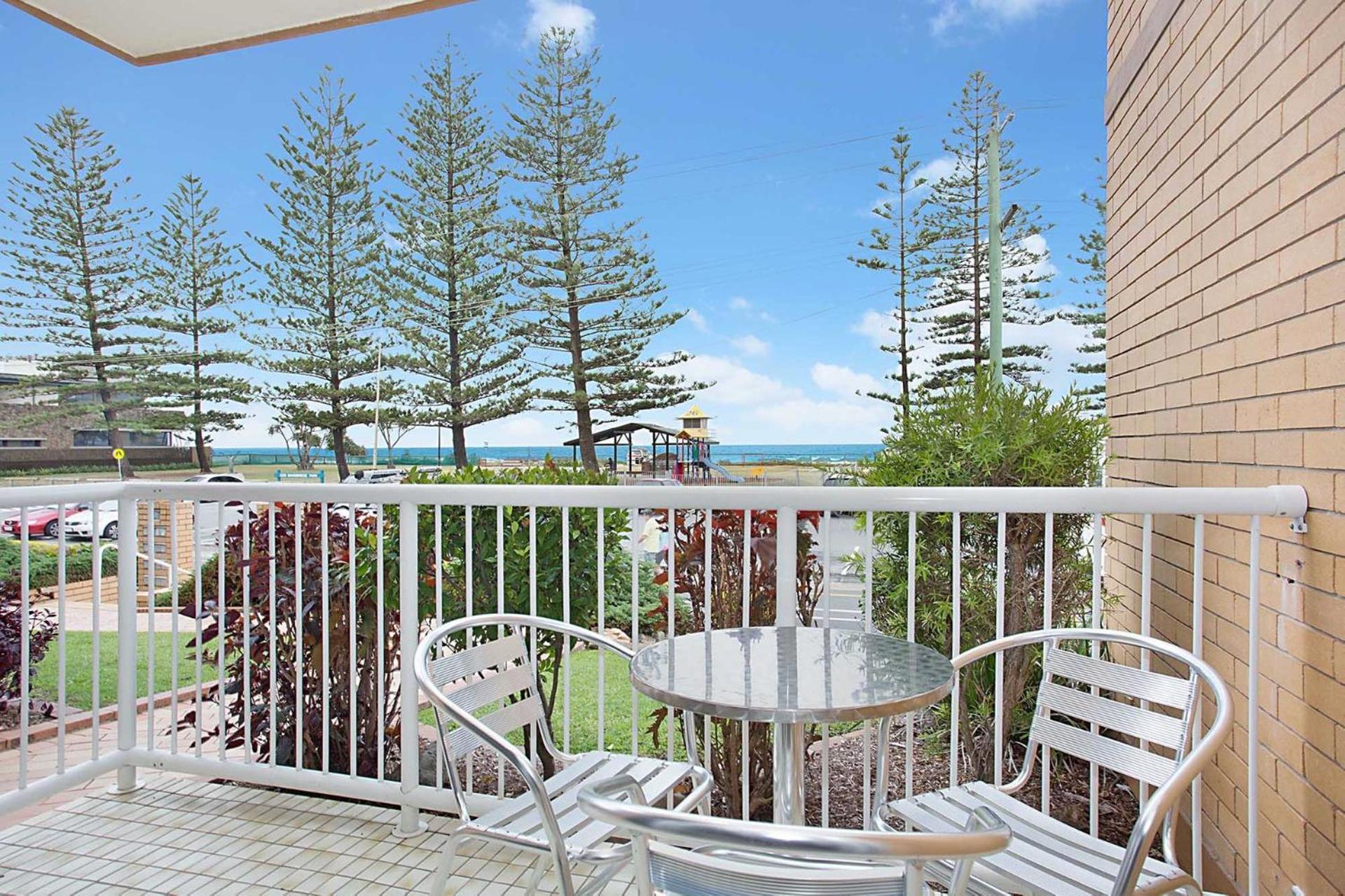 #2 Camden House * Gold Coast