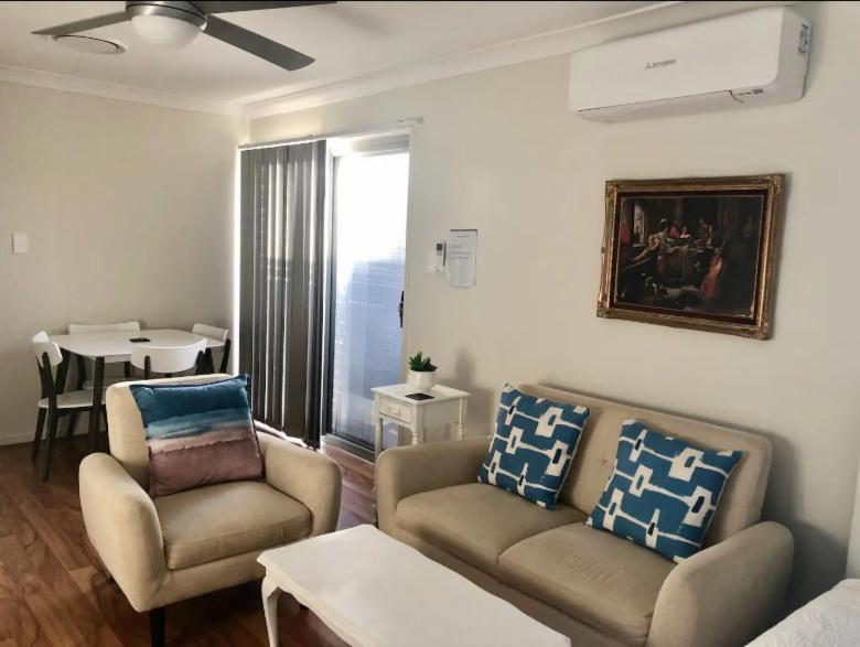 Apartment Bright 1 Bedroom 5km To Surfers Paradise *