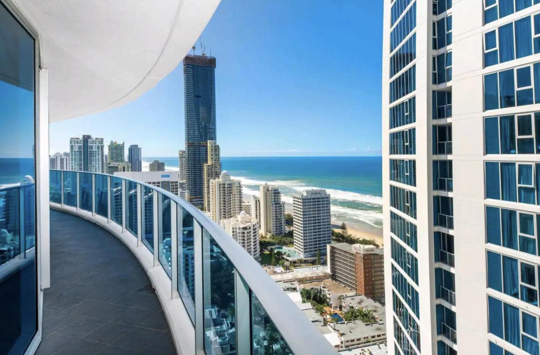 Mountain View Sleeps 6 Surfers Paradise 2 Bed 2 Bath Circle On Cav & Hilton Surfers