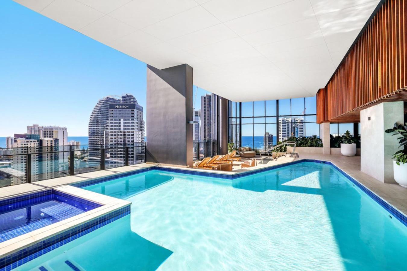 Apartment The Horizon - New 43f Broadbeach Lux 2br With Pool Gym Netflix Gold Coast