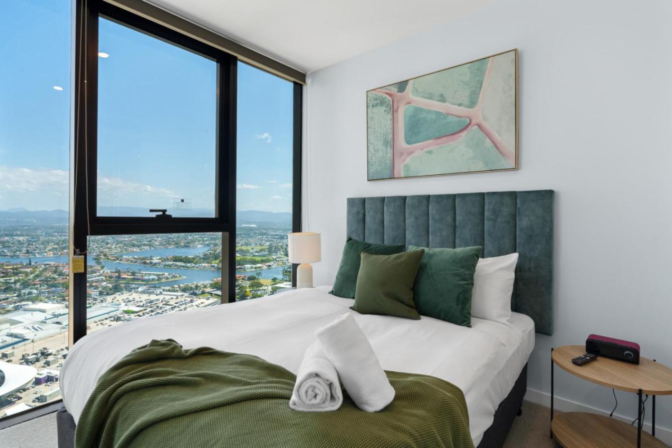 The Horizon - New 43f Broadbeach Lux 2br With Pool Gym Netflix * Gold Coast