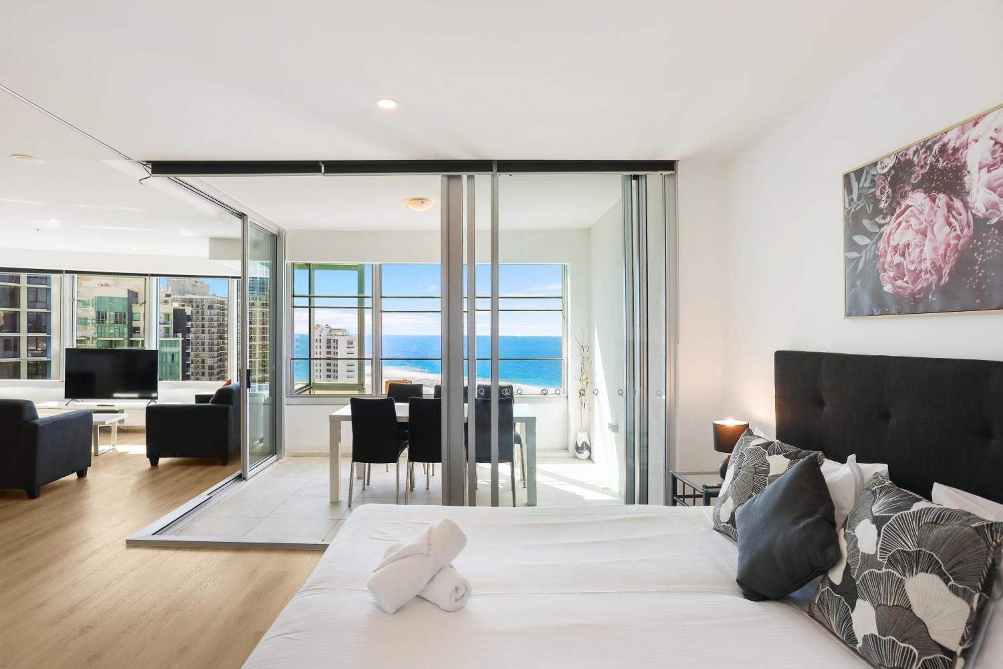 Q Tower Amazing Ocean Views 22nd Level Heated Pools Sleeps 6 - Optimise Apartment *
