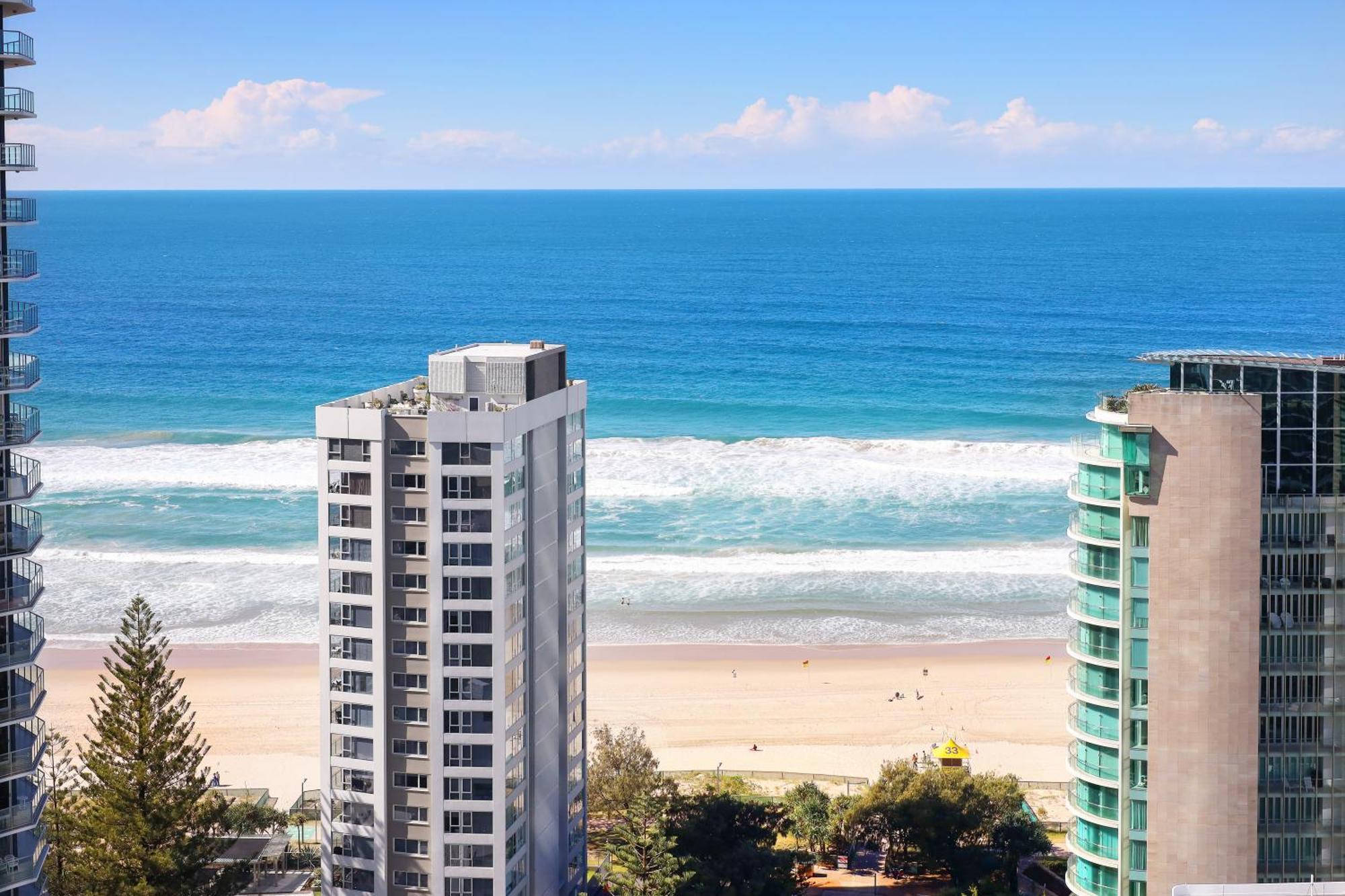 Q Tower Amazing Ocean Views 22nd Level Heated Pools Sleeps 6 - Optimise Apartment *