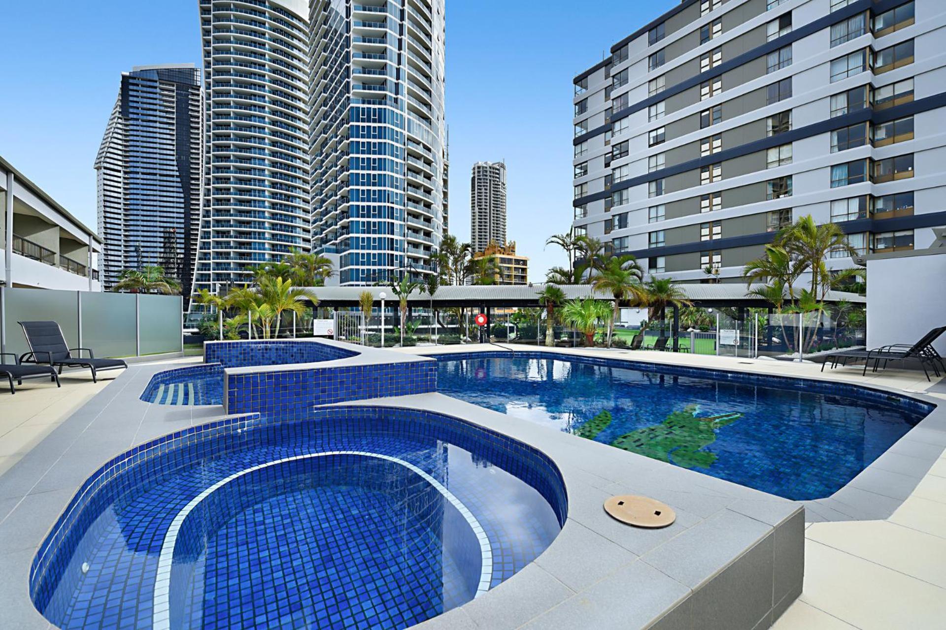 Surfers Paradise 3 Bed