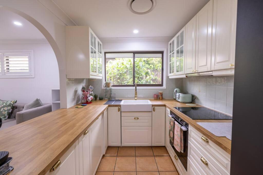 Spacious 3-br In The Heart Of The Holiday home
