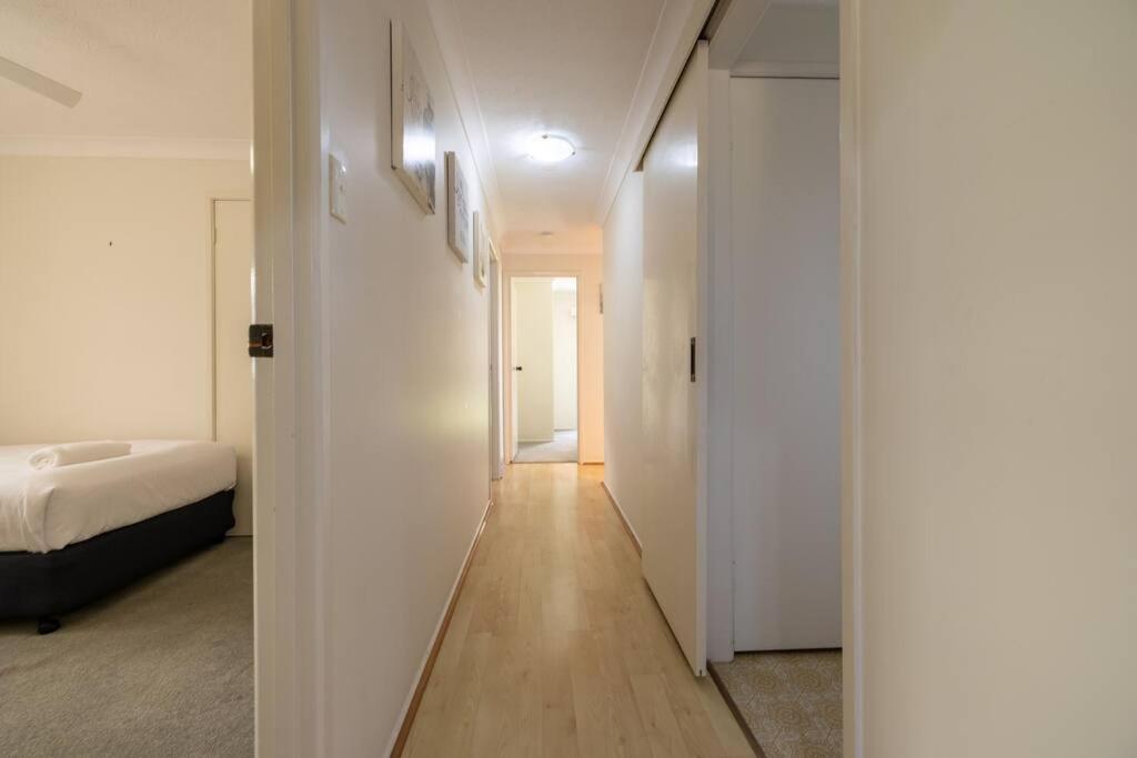 Spacious Family W Pool - Location * Gold Coast