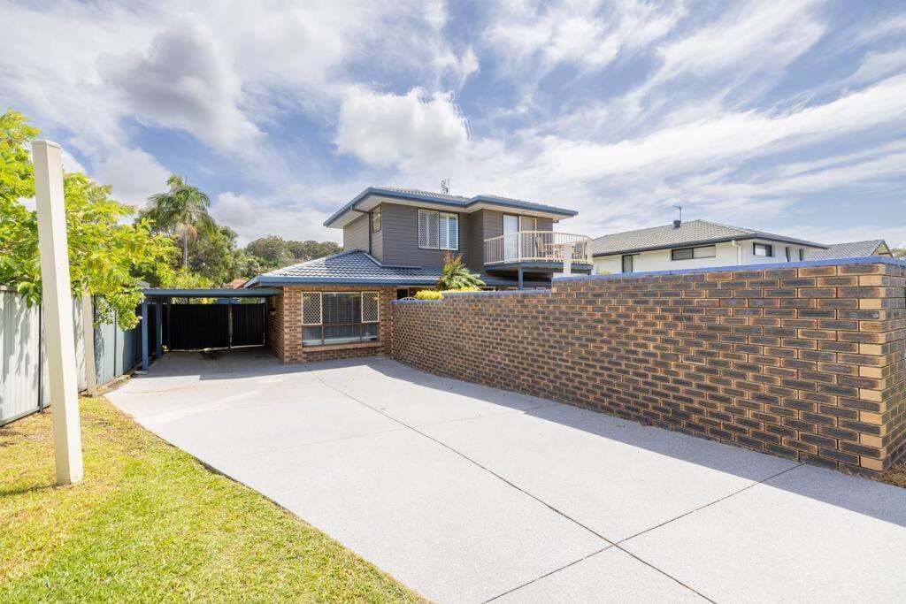 Holiday home Spacious Family W Pool - Location Gold Coast