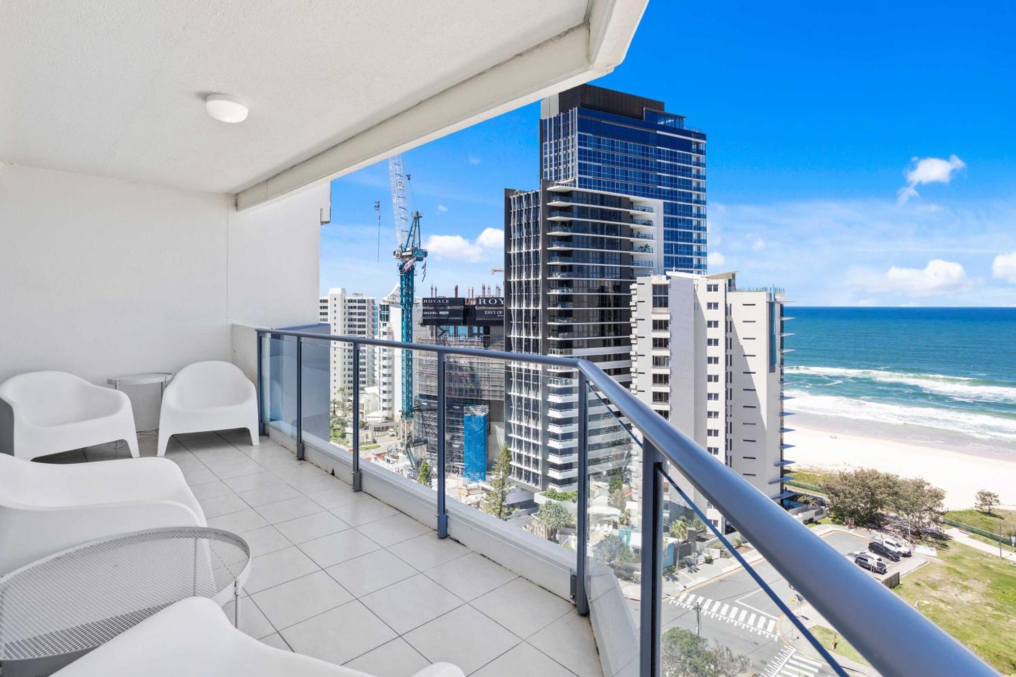 Baronnet Aparthotel Gold Coast