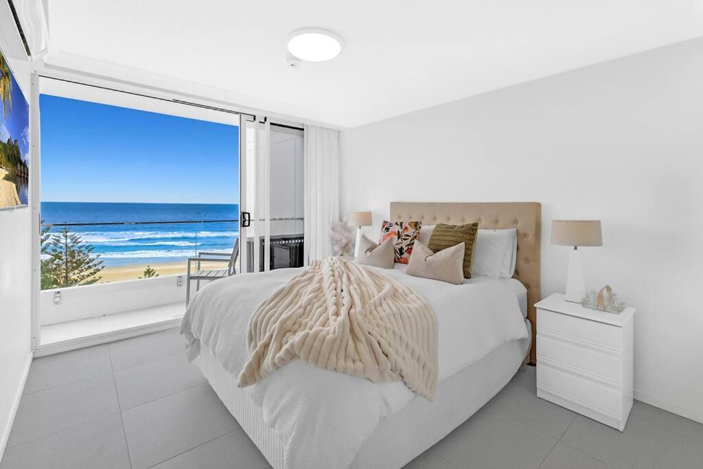 Oceanfront Escape, Southern Cross 9th Floor Apartment *