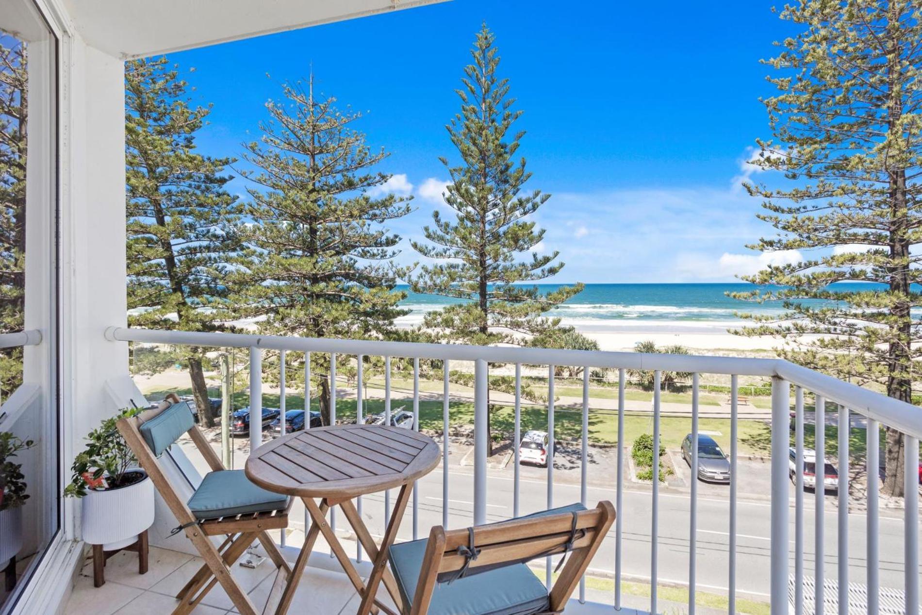 3 Bedroom Miami Oceanfront Paradise *
