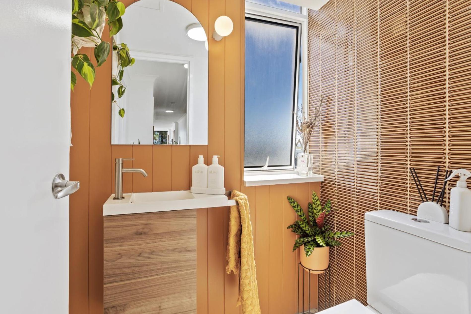 3 Bedroom Miami Oceanfront Paradise * Gold Coast