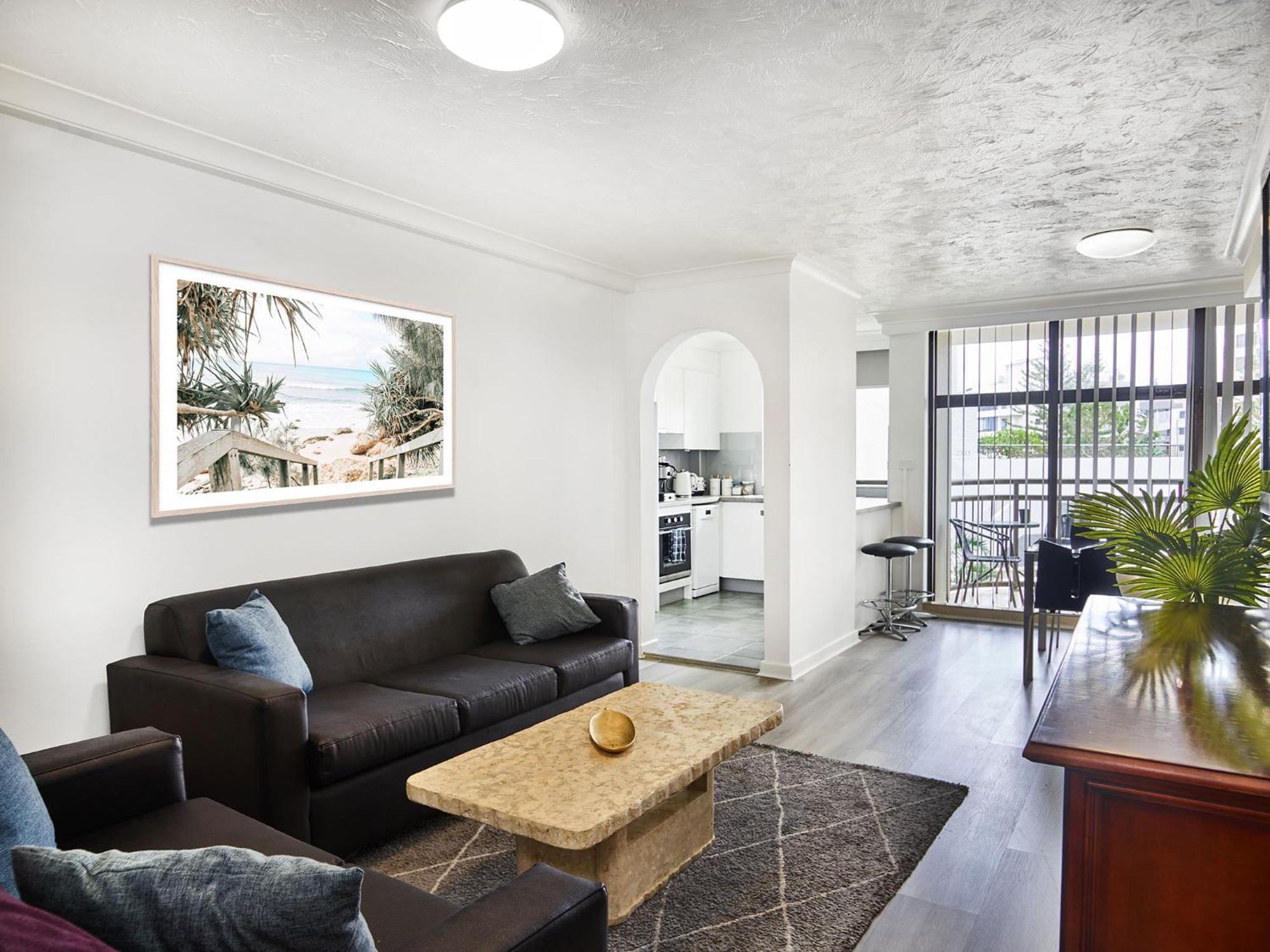 Beachcomber Surfers Paradise * Gold Coast