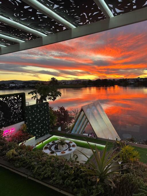 Holiday home Immaculate Waterfront Residence-masterpiece *
