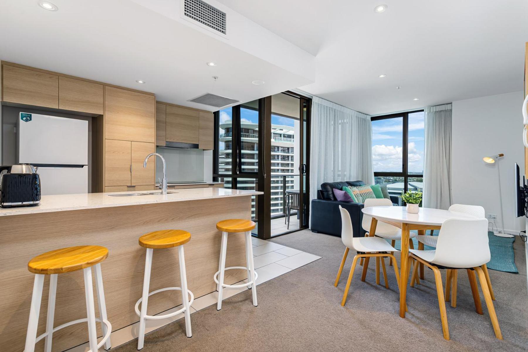 Apartment Coastal Dream Across From Casino At Avani Broadbeach Gold Coast