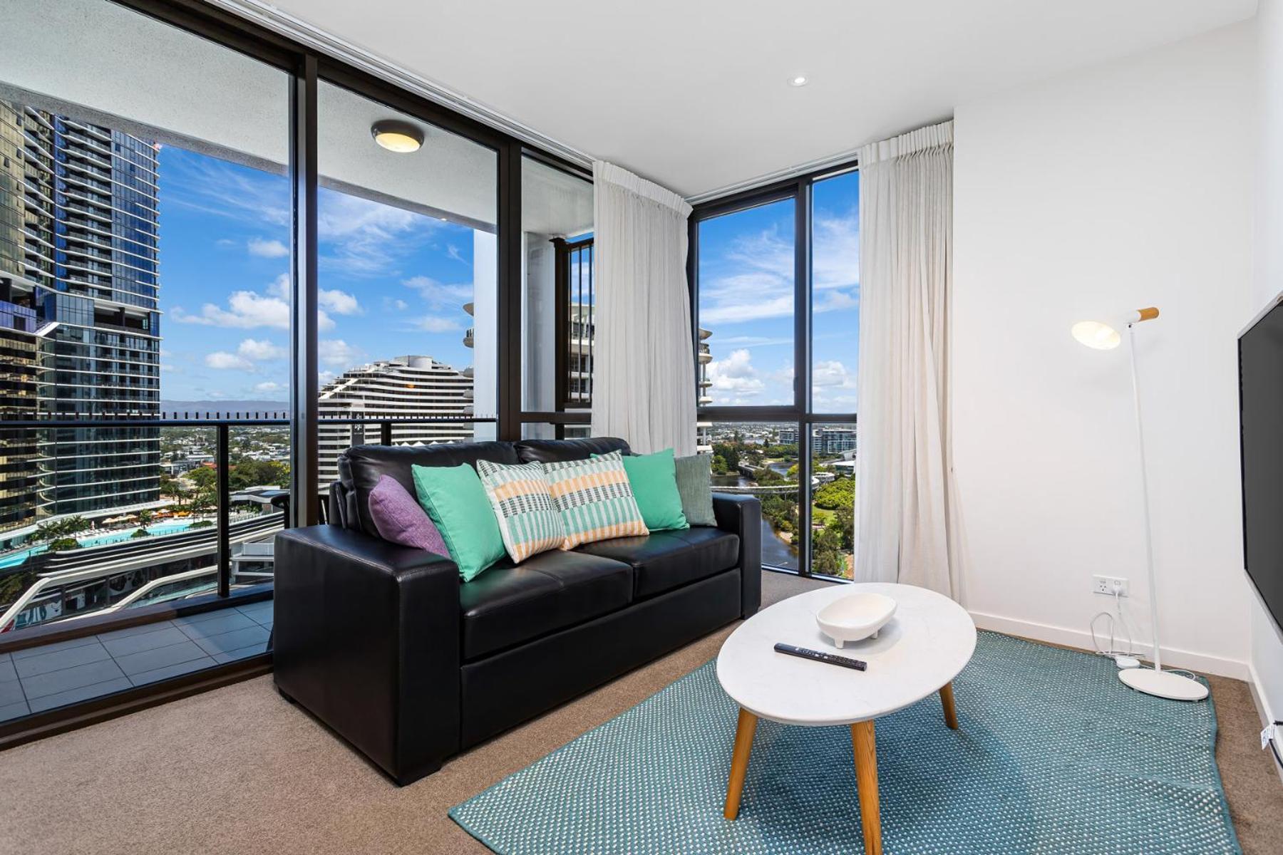 Coastal Dream Across From Casino At Avani Broadbeach Apartment