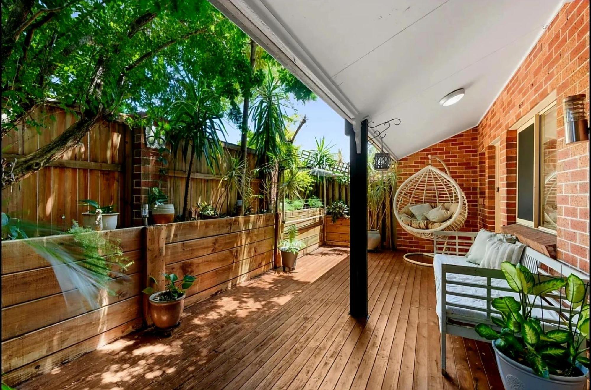 Homestay Unwind In This Gorgeous Retreat