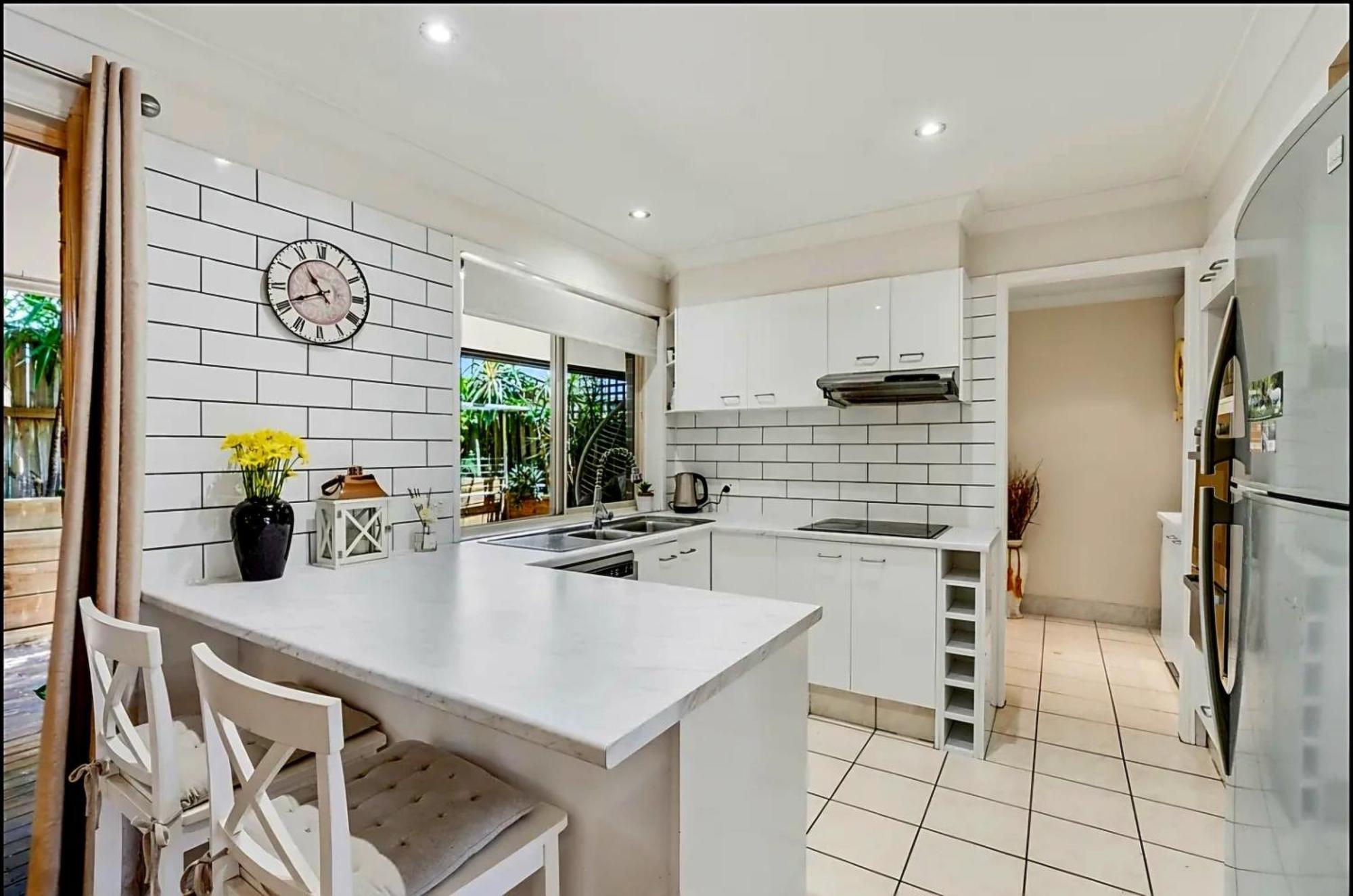 Unwind In This Gorgeous Retreat Homestay Gold Coast