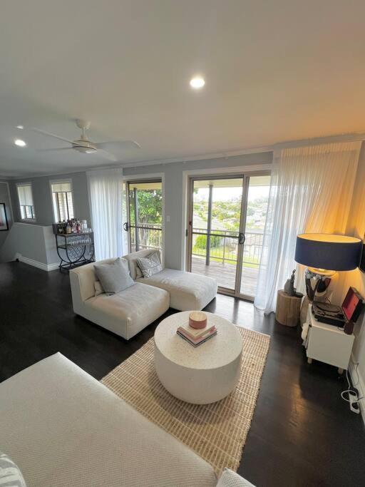 Holiday home Beautiful In Burleigh Heads